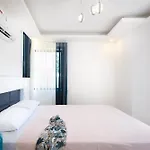 Hisar Celebrity E Villa