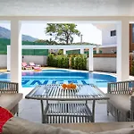 Hisar Celebrity E * Fethiye