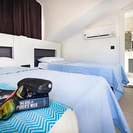 Hisar Celebrity E فتحية